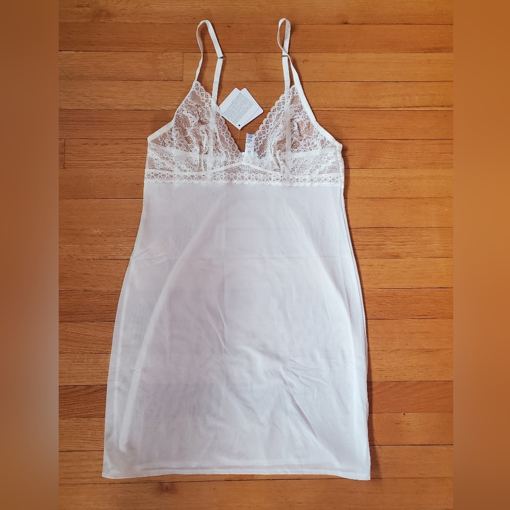 La Perla White Lace Chemise